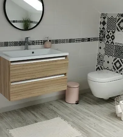 Séjour chez l'habitant Pres Des 24h *